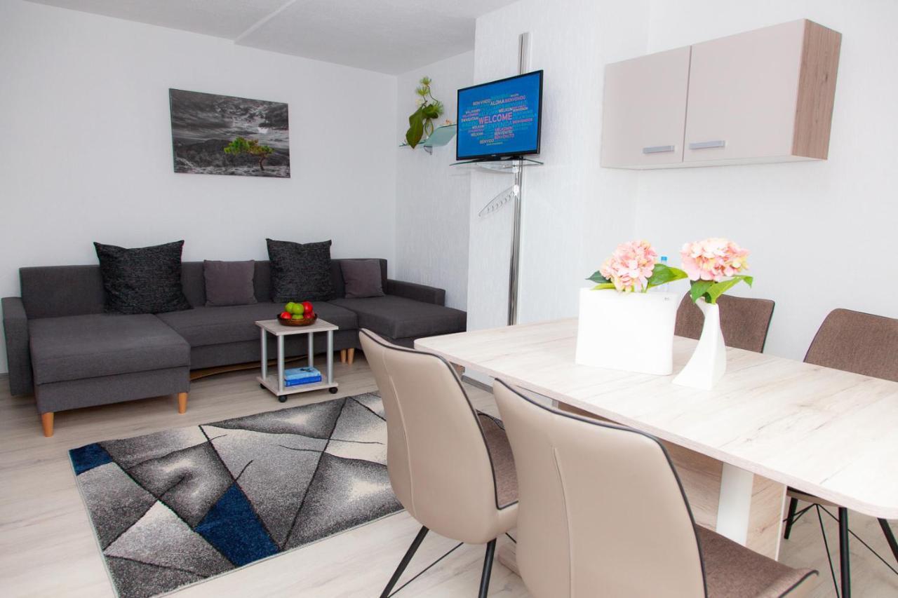 T&K Apartments Near Messe Fair Trade Duesseldorf Und Airport 3A ドゥイスブルグ エクステリア 写真