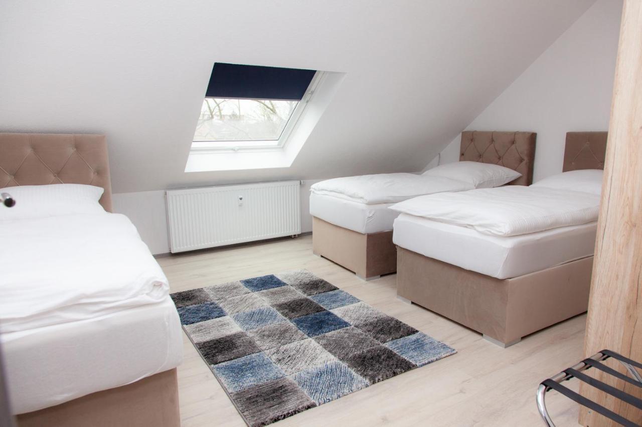 T&K Apartments Near Messe Fair Trade Duesseldorf Und Airport 3A ドゥイスブルグ エクステリア 写真